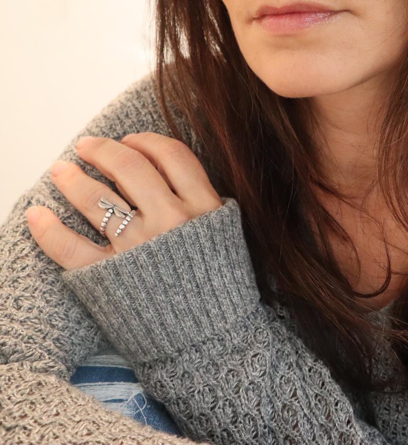 Classic Silver Ring with Timeless Appeal