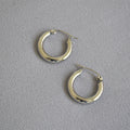 Elegant Gold Earring for Every Occasion