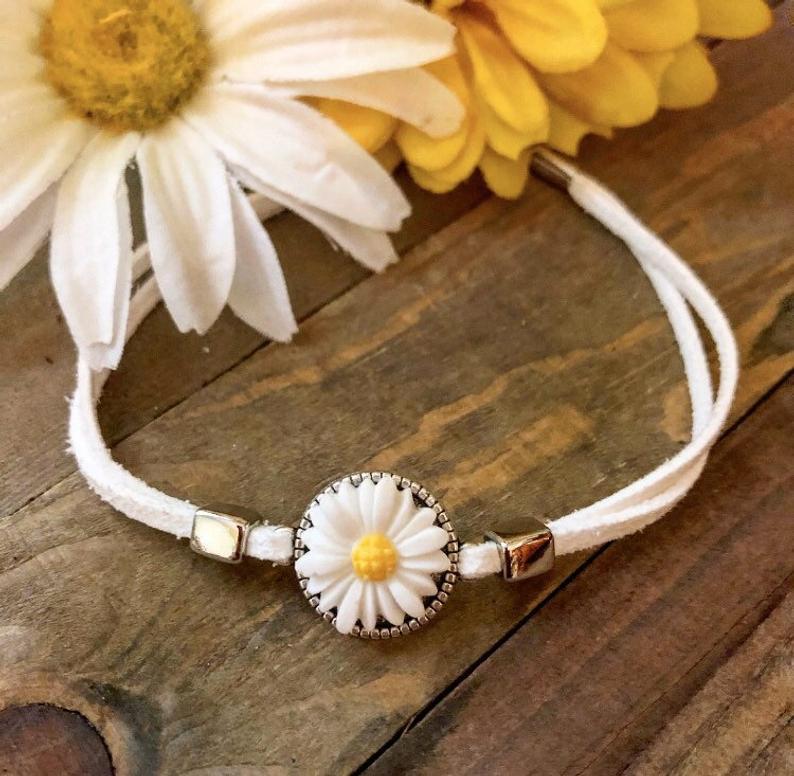 Charming Necklace for Any Occasion