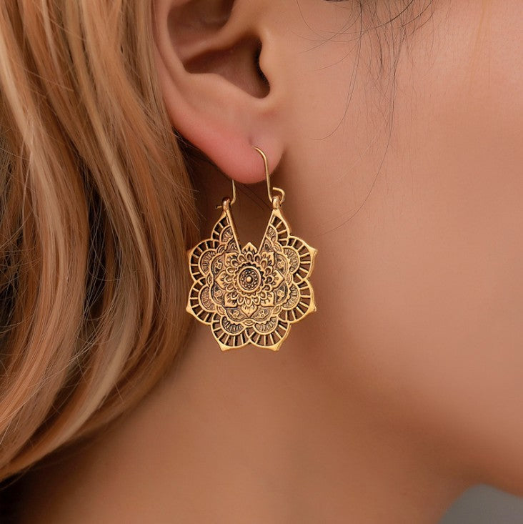Stunning Earring for Daily Wear
