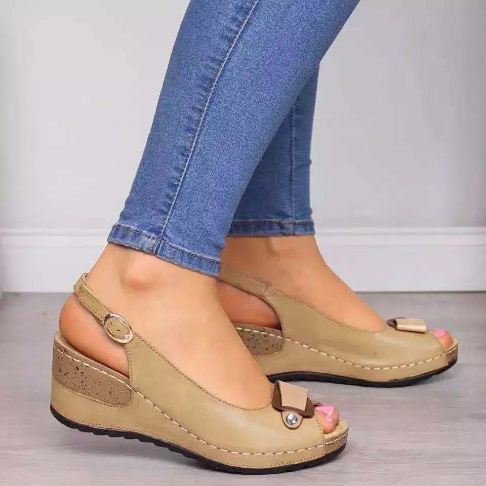 Chic Orthopedic Sandals with Unique Design