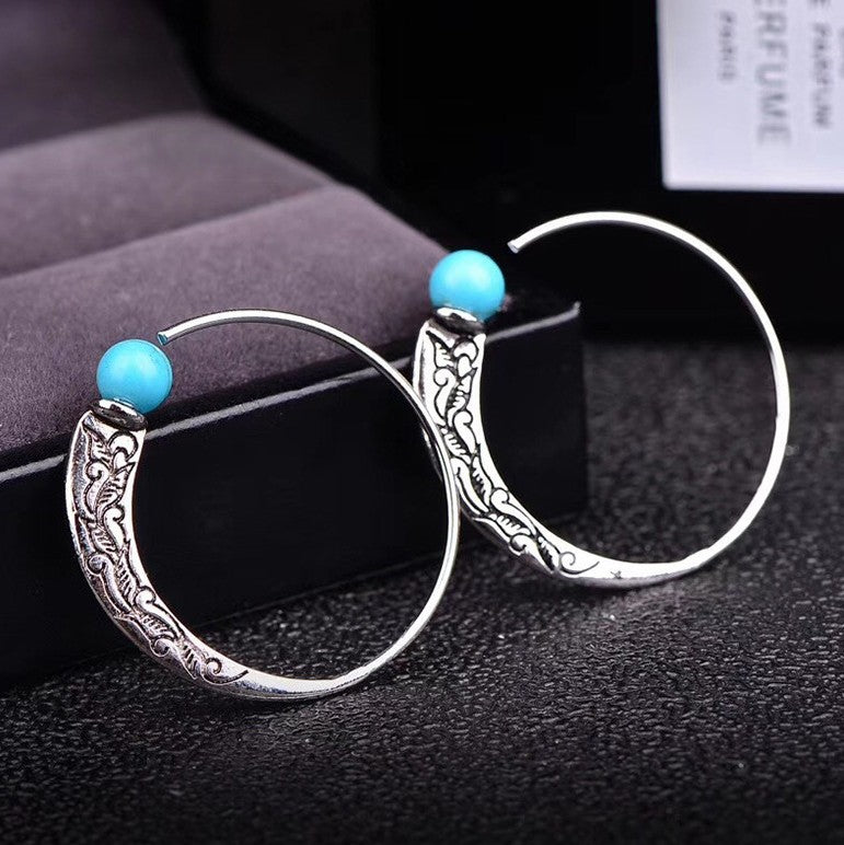 Classic Silver Earring with Timeless Appeal