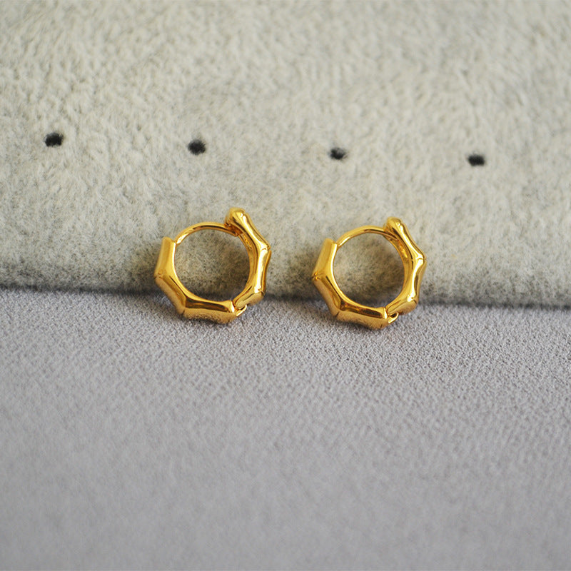 Elegant Gold Earring for Every Occasion
