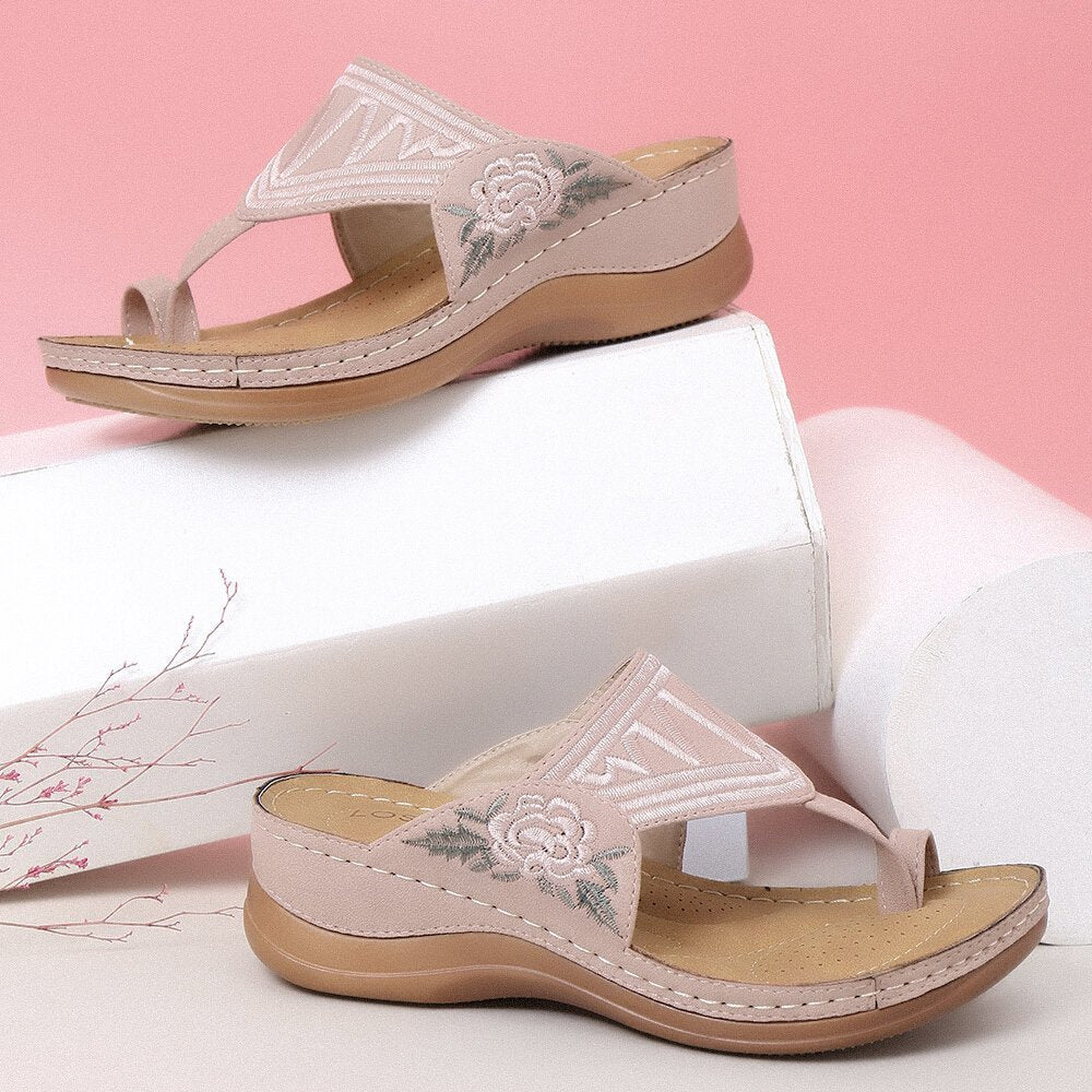 Graceful Orthopedic Shoes for Modern Look