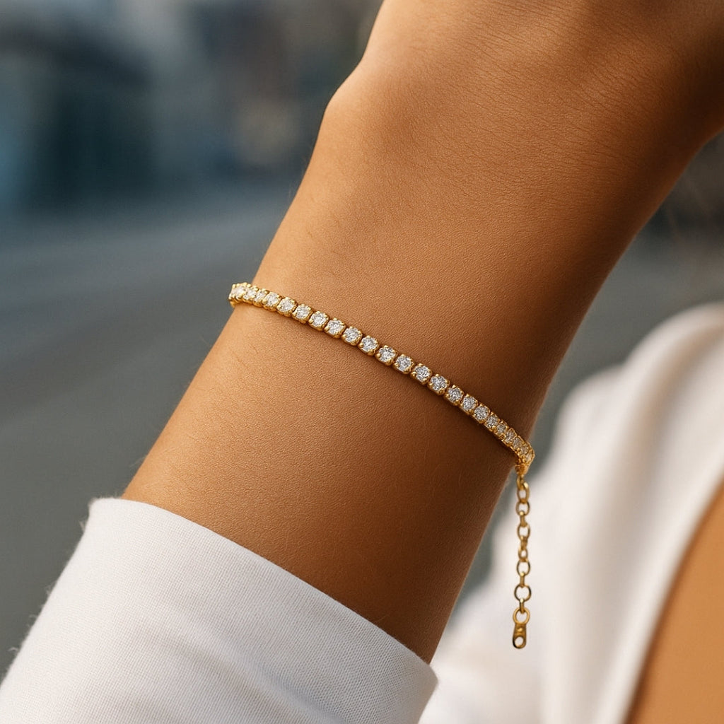 Stunning Gold Bracelet for Daily Wear