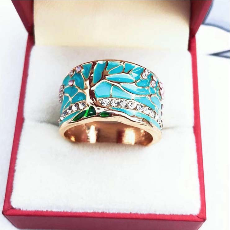 Charming Ring for Any Occasion