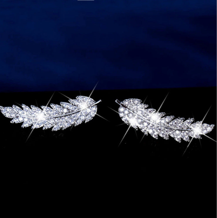 Elegant Gold Earring for Every Occasion