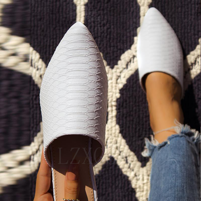 Graceful Orthopedic Sandals for Modern Look