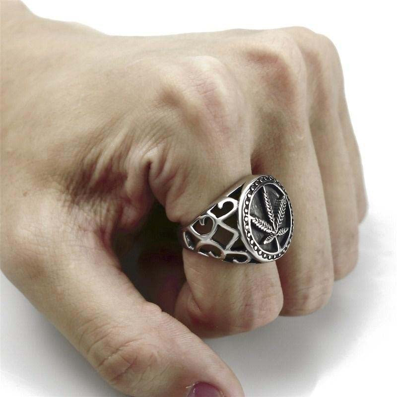 Beautiful Silver Ring with Unique Style