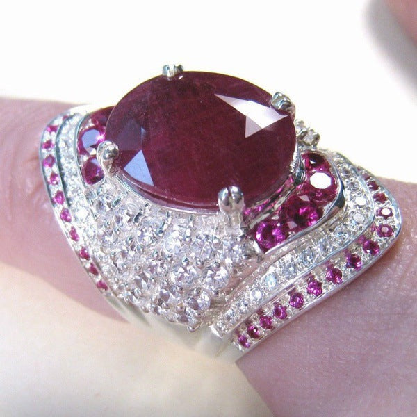 Classic Ring with Timeless Appeal