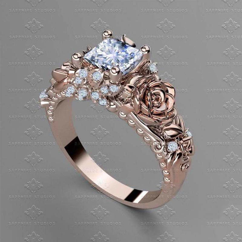Classic Gold Ring with Timeless Appeal