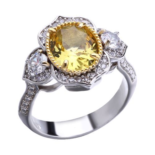 Romantic Gold Ring for Special Moments