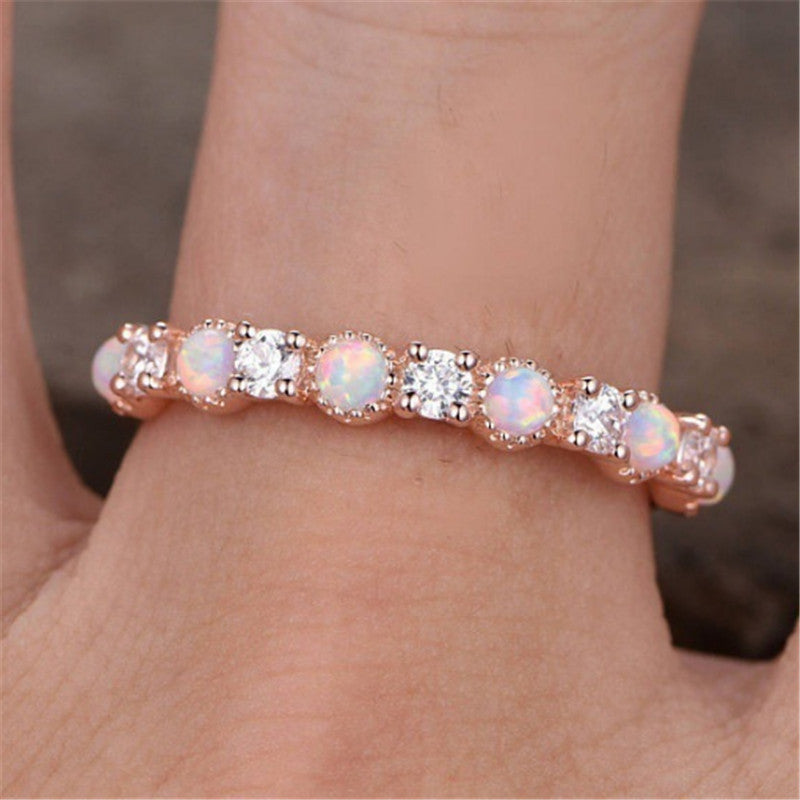 Romantic Gold Ring for Special Moments