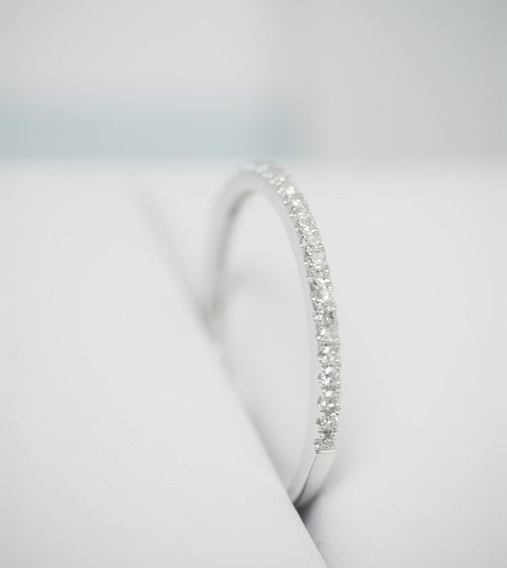 Stunning Gold Ring for Daily Wear