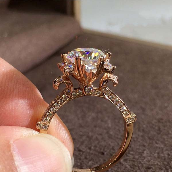 Elegant Gold Ring for Every Occasion