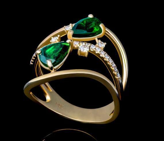 Stunning Gold Ring for Daily Wear