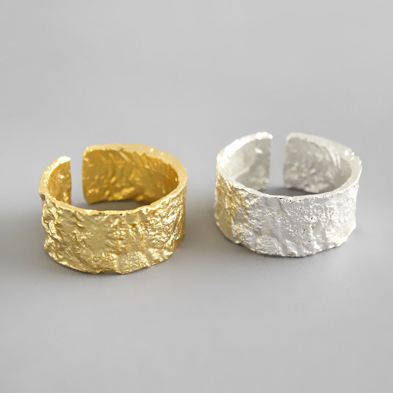 Stunning Gold Ring for Daily Wear
