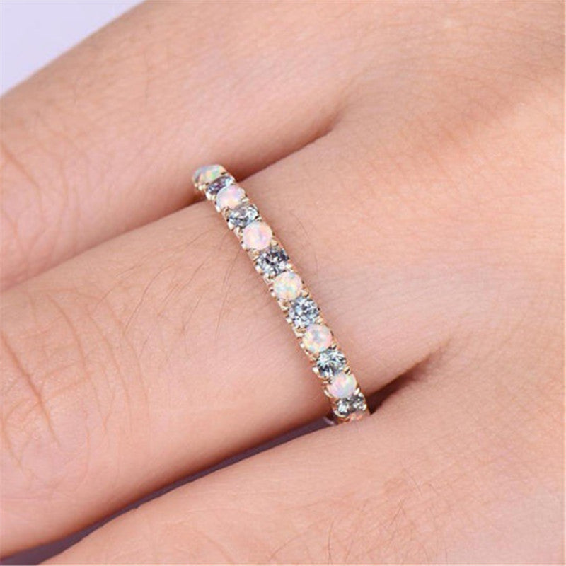 Romantic Gold Ring for Special Moments