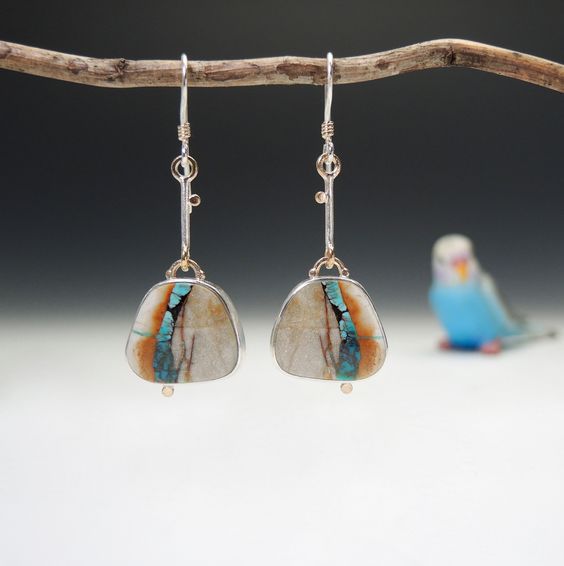 Classic Earring with Timeless Appeal