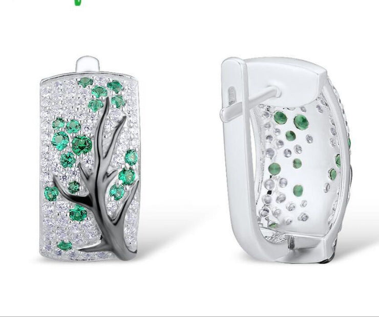 Charming Earring for Any Occasion