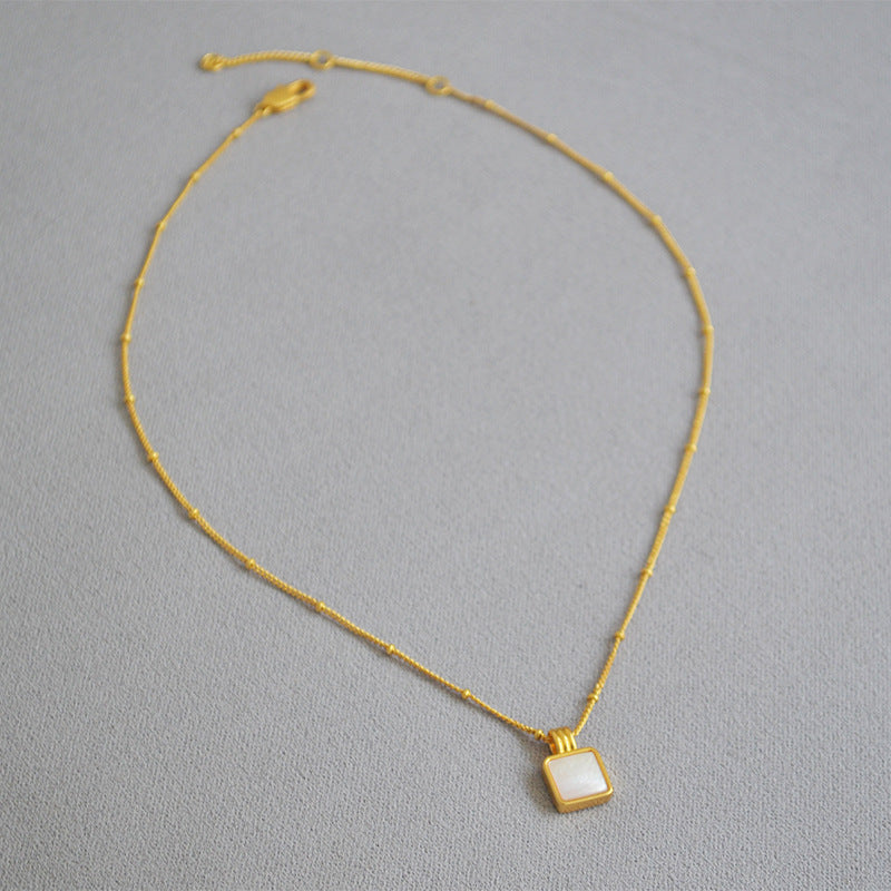 Elegant Gold Necklace for Every Occasion