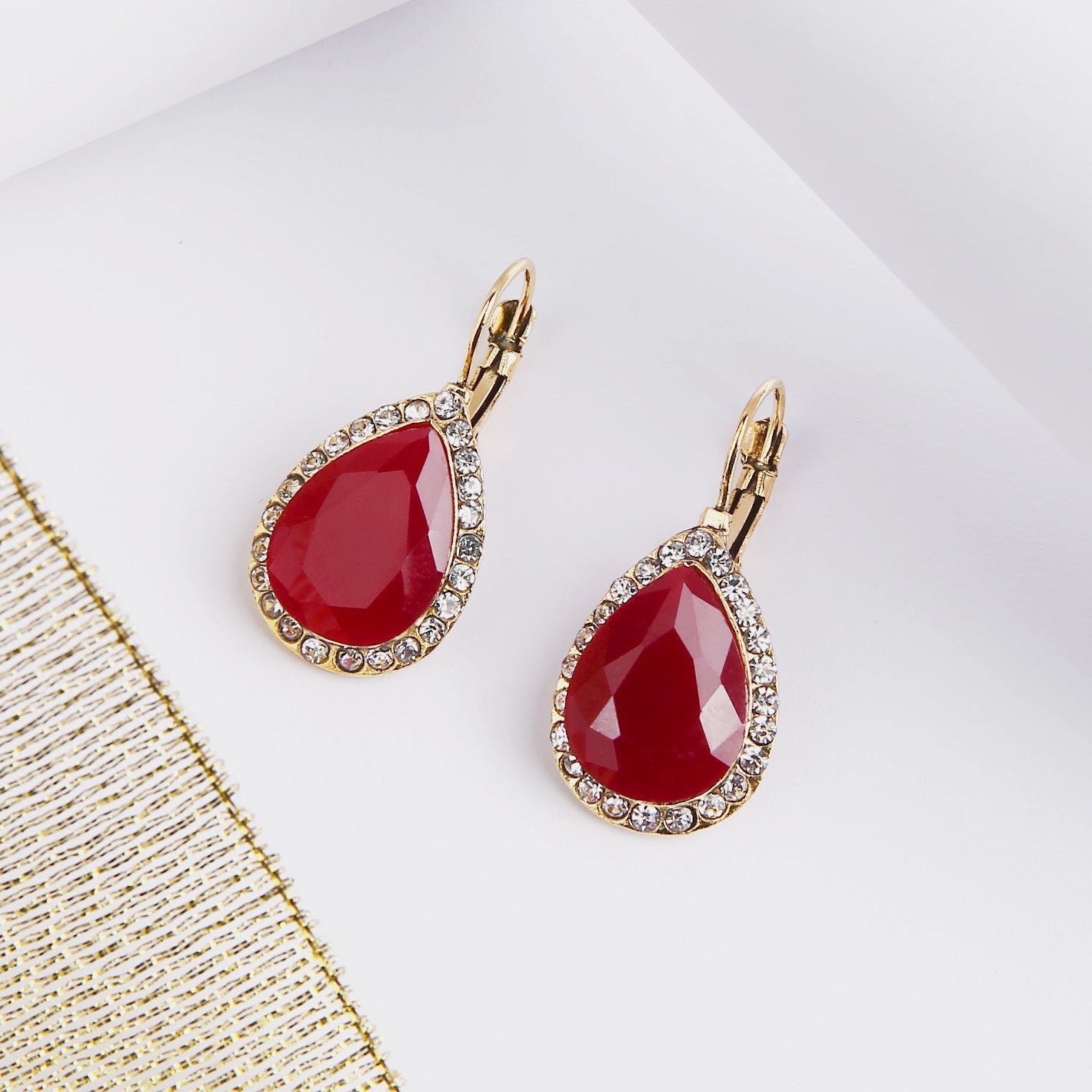 Romantic Earring for Special Moments