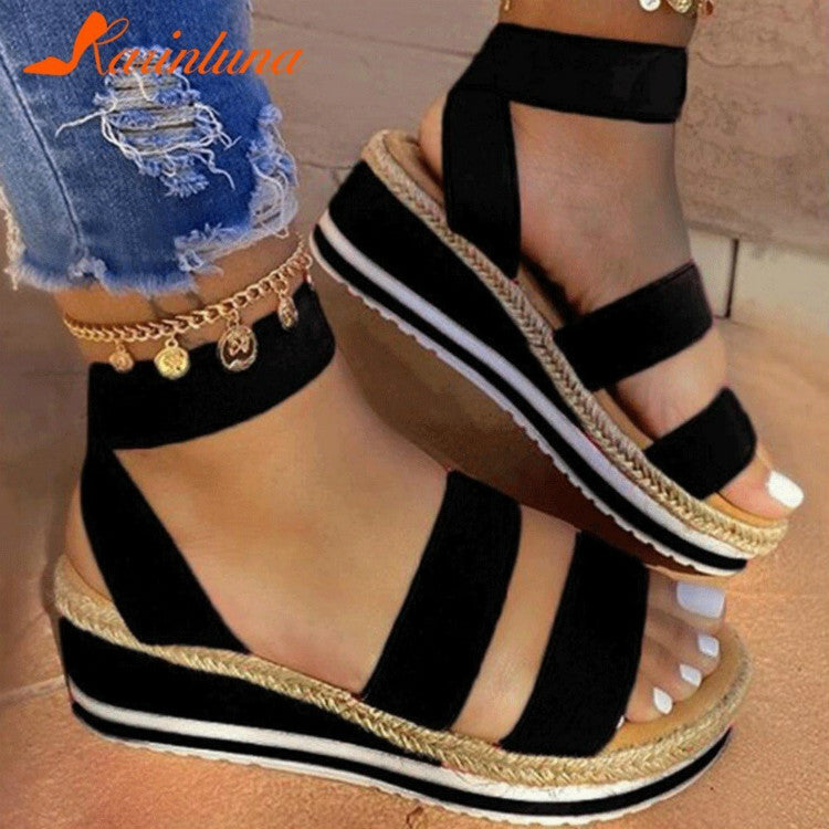 Beautifully Crafted Orthopedic Sandals