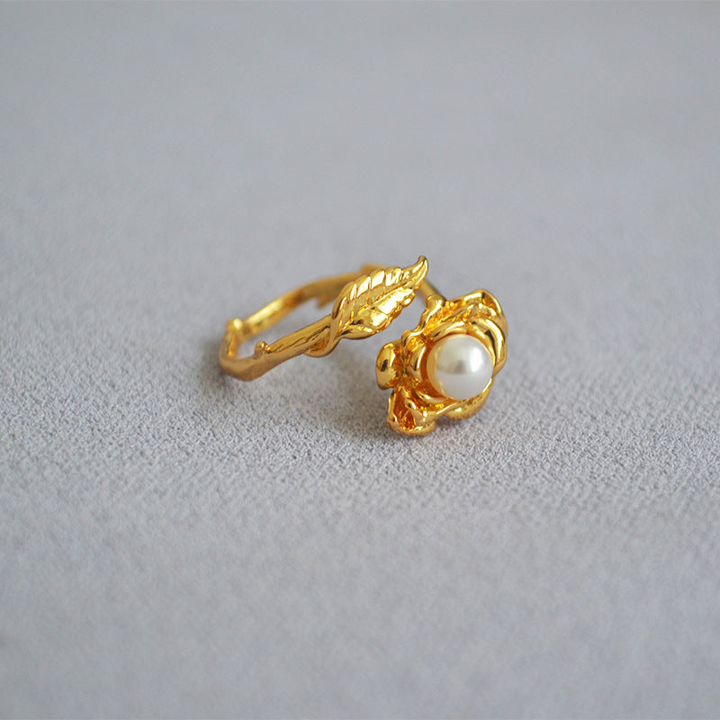 Charming Pearl Ring for Any Occasion