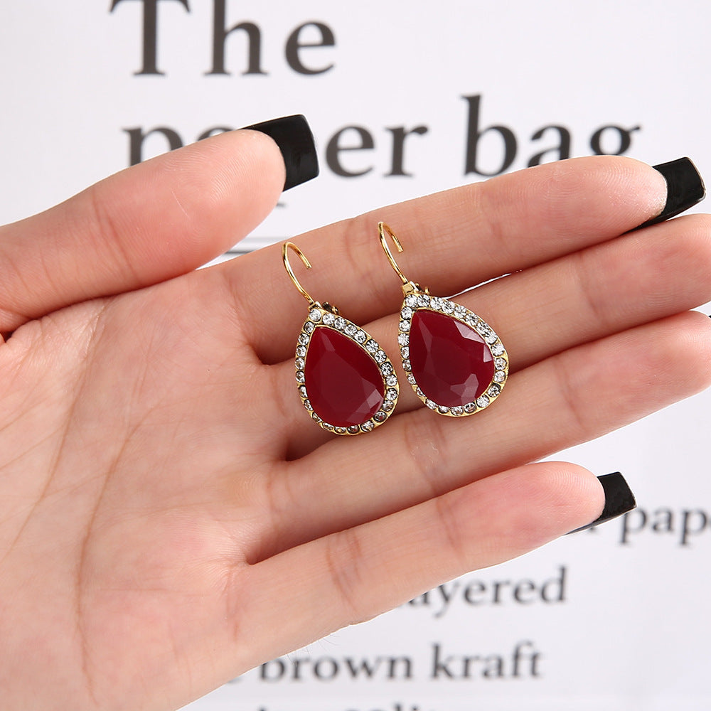 Romantic Earring for Special Moments