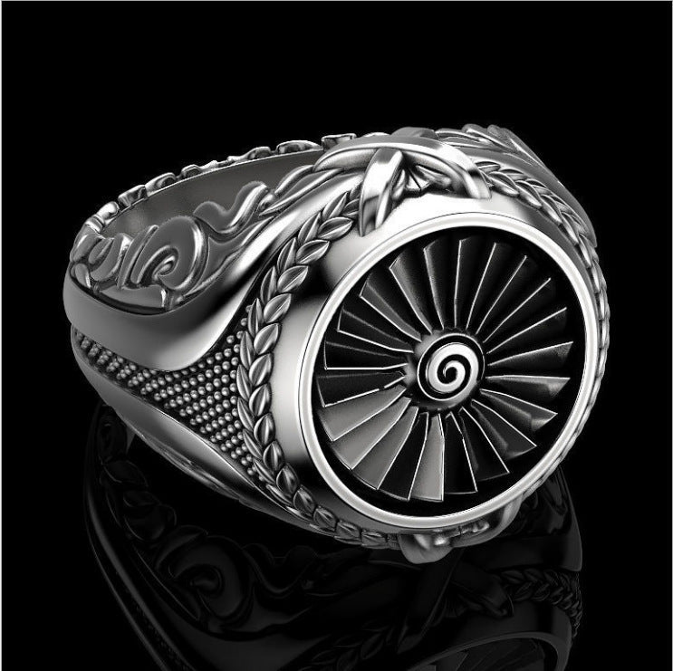 Classic Silver Ring with Timeless Appeal