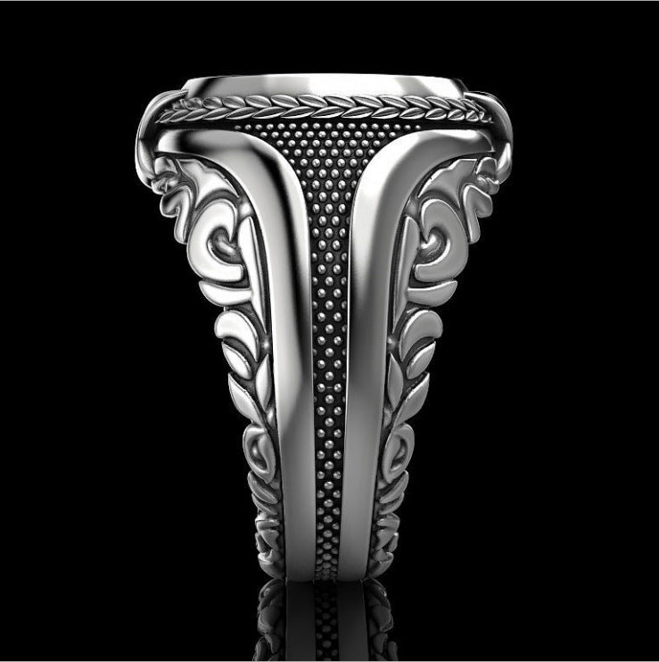 Classic Silver Ring with Timeless Appeal