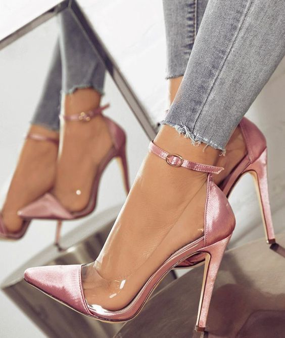 Graceful Orthopedic Shoes for Modern Look
