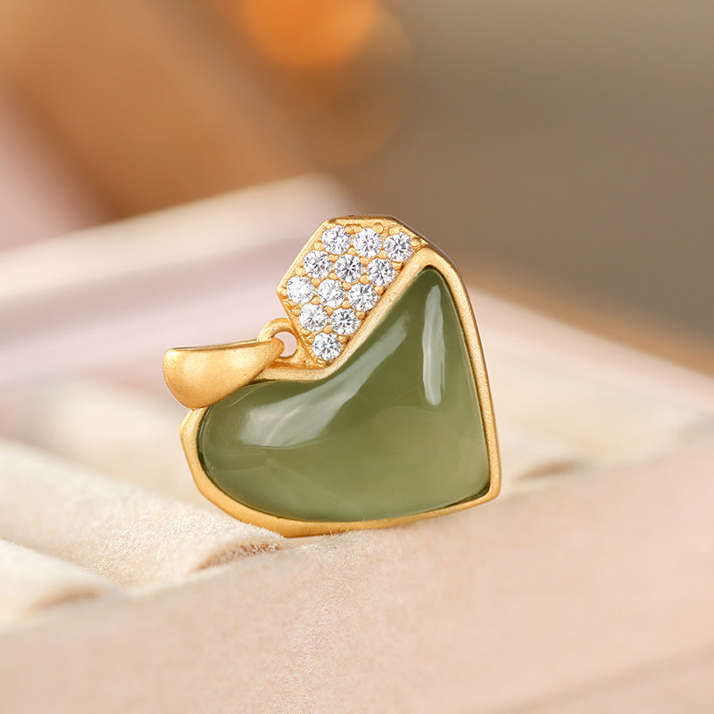 Stunning Gold Necklace for Daily Wear