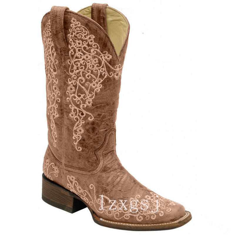Graceful Orthopedic Boots for Modern Look