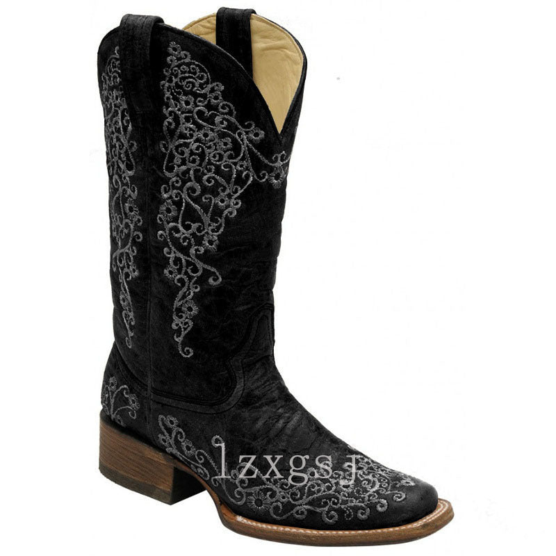 Graceful Orthopedic Boots for Modern Look