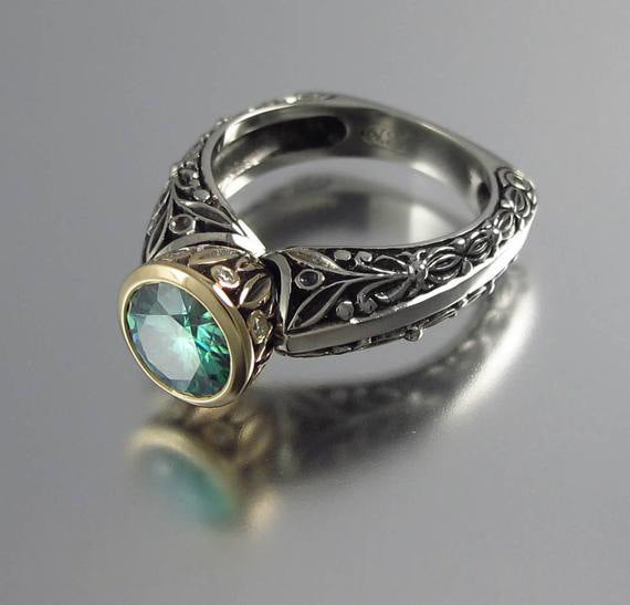 Romantic Gold Ring for Special Moments