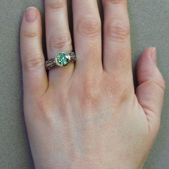 Romantic Gold Ring for Special Moments