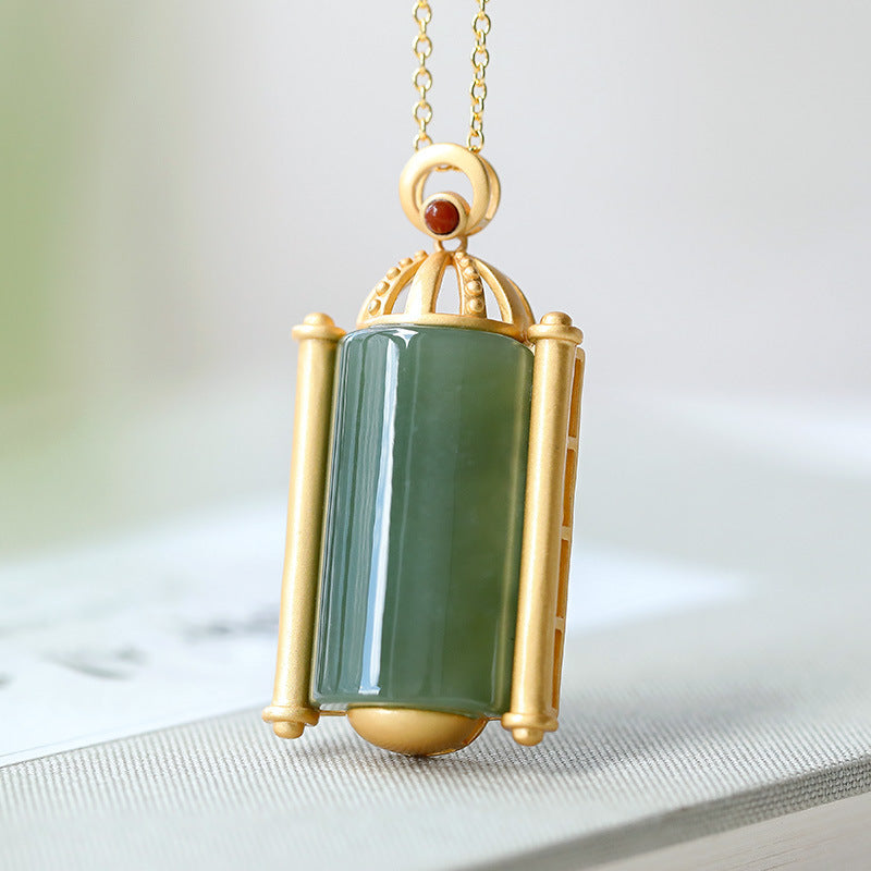 Stunning Gold Necklace for Daily Wear