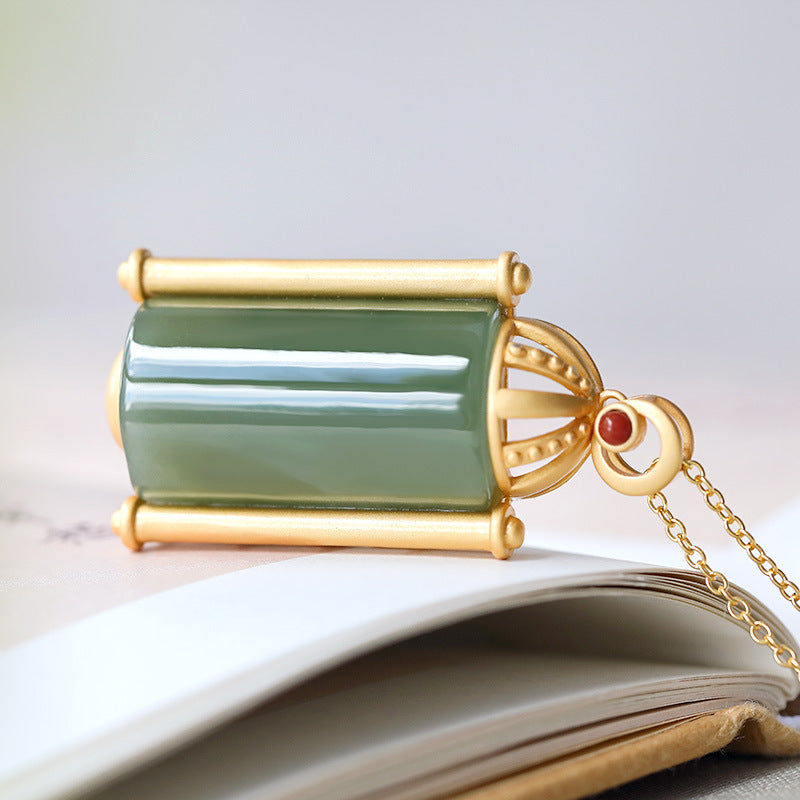 Stunning Gold Necklace for Daily Wear