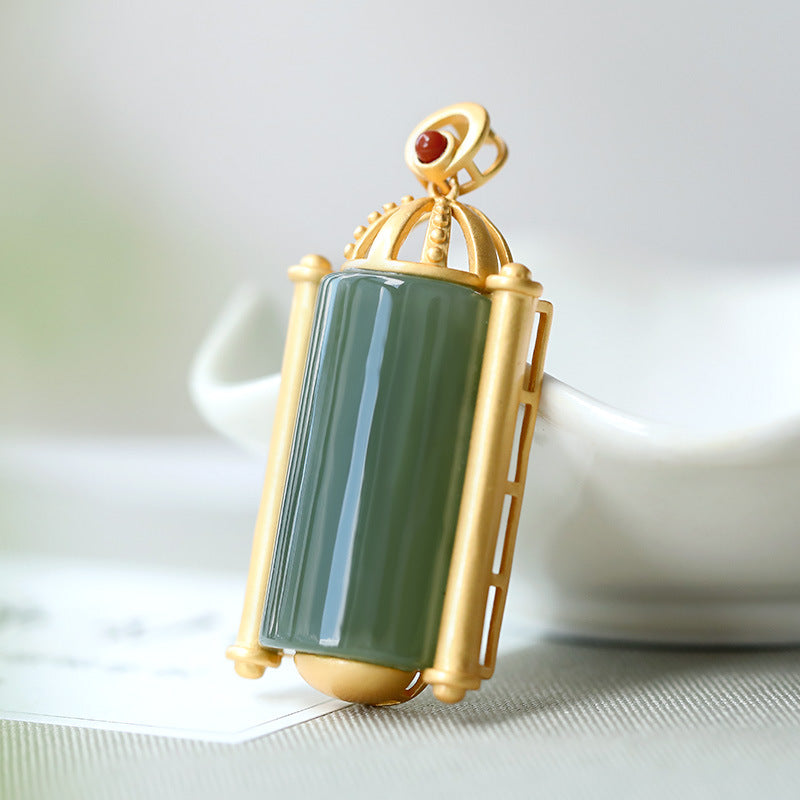 Stunning Gold Necklace for Daily Wear