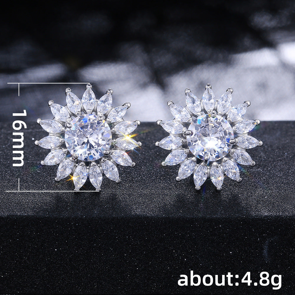 Elegant Earring for Every Occasion