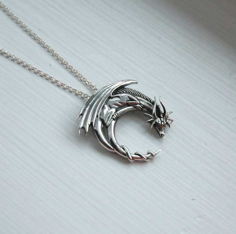 Romantic Necklace for Special Moments