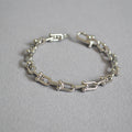 Classic Gold Bracelet with Timeless Appeal