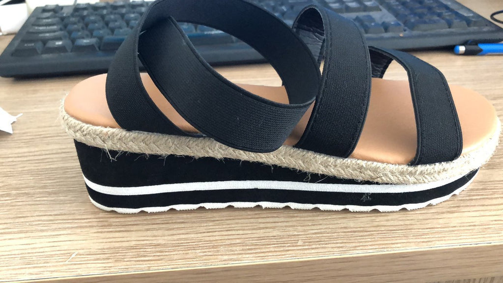 Chic Orthopedic Sandals with Unique Design