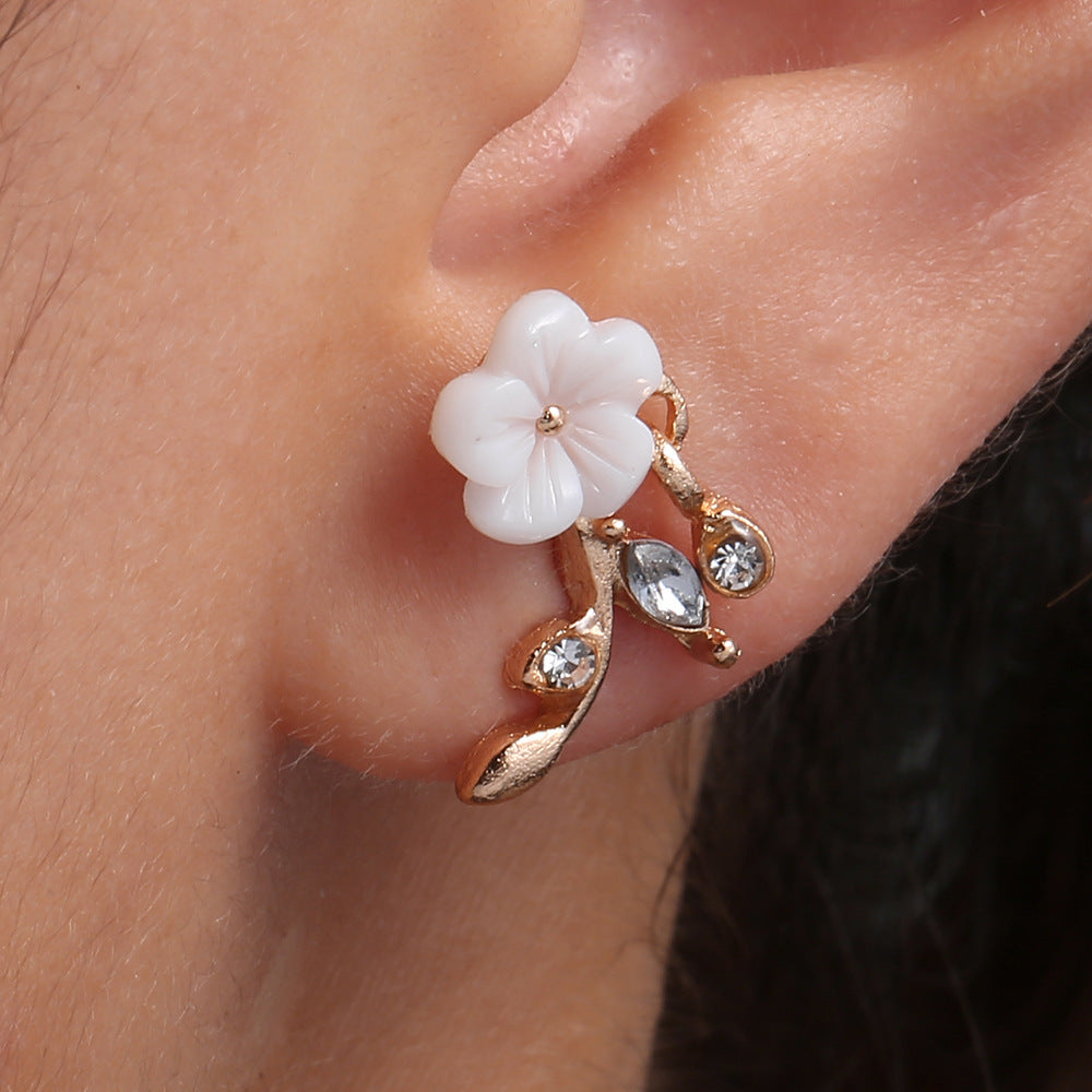 Romantic Earring for Special Moments