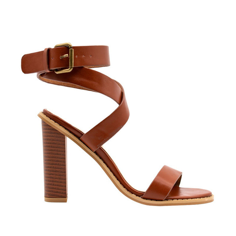 Graceful Orthopedic Sandals for Modern Look