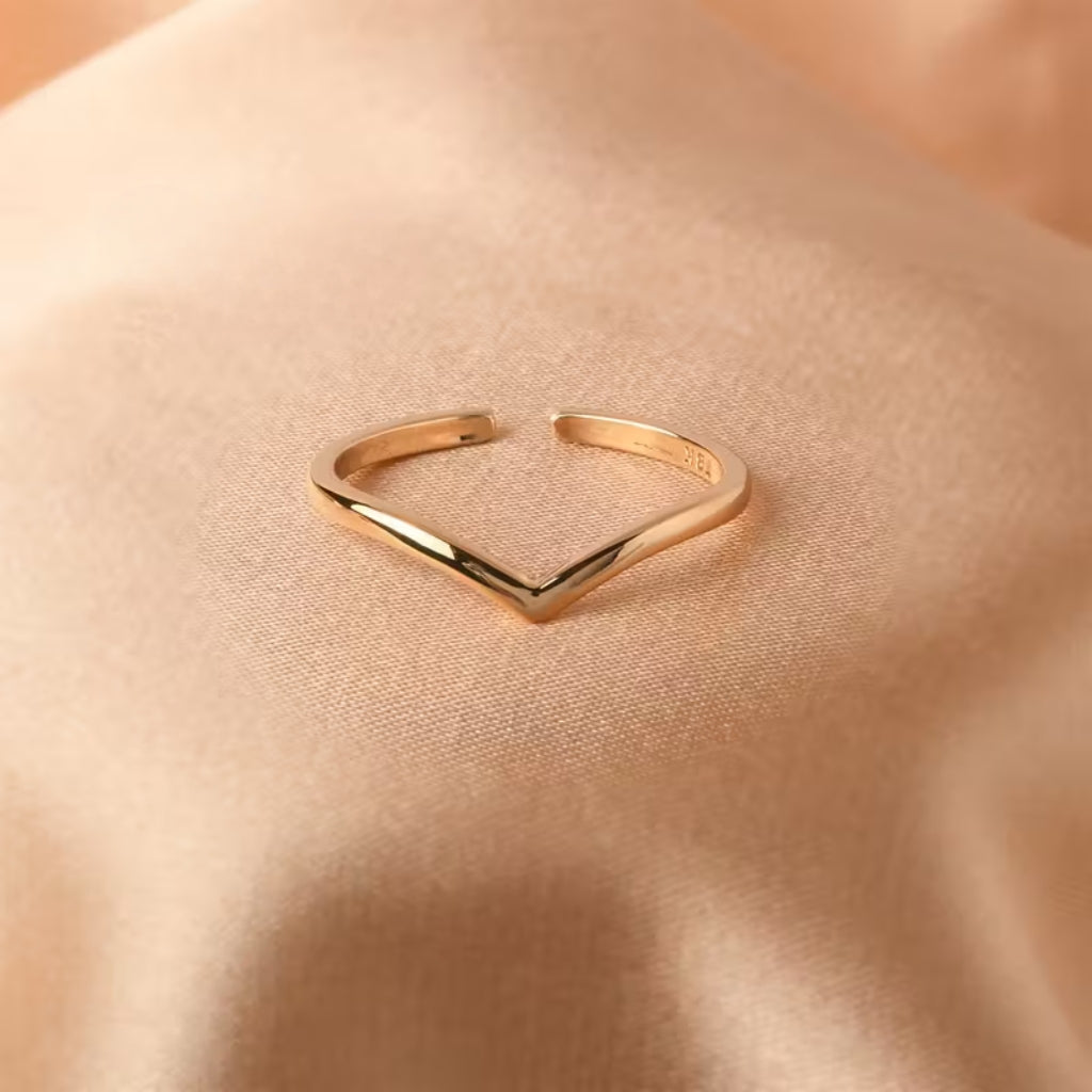 Stunning Ring for Daily Wear