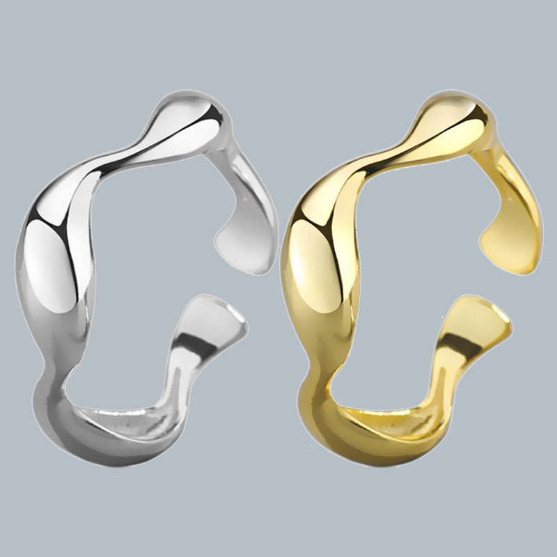 Romantic Gold Ring for Special Moments