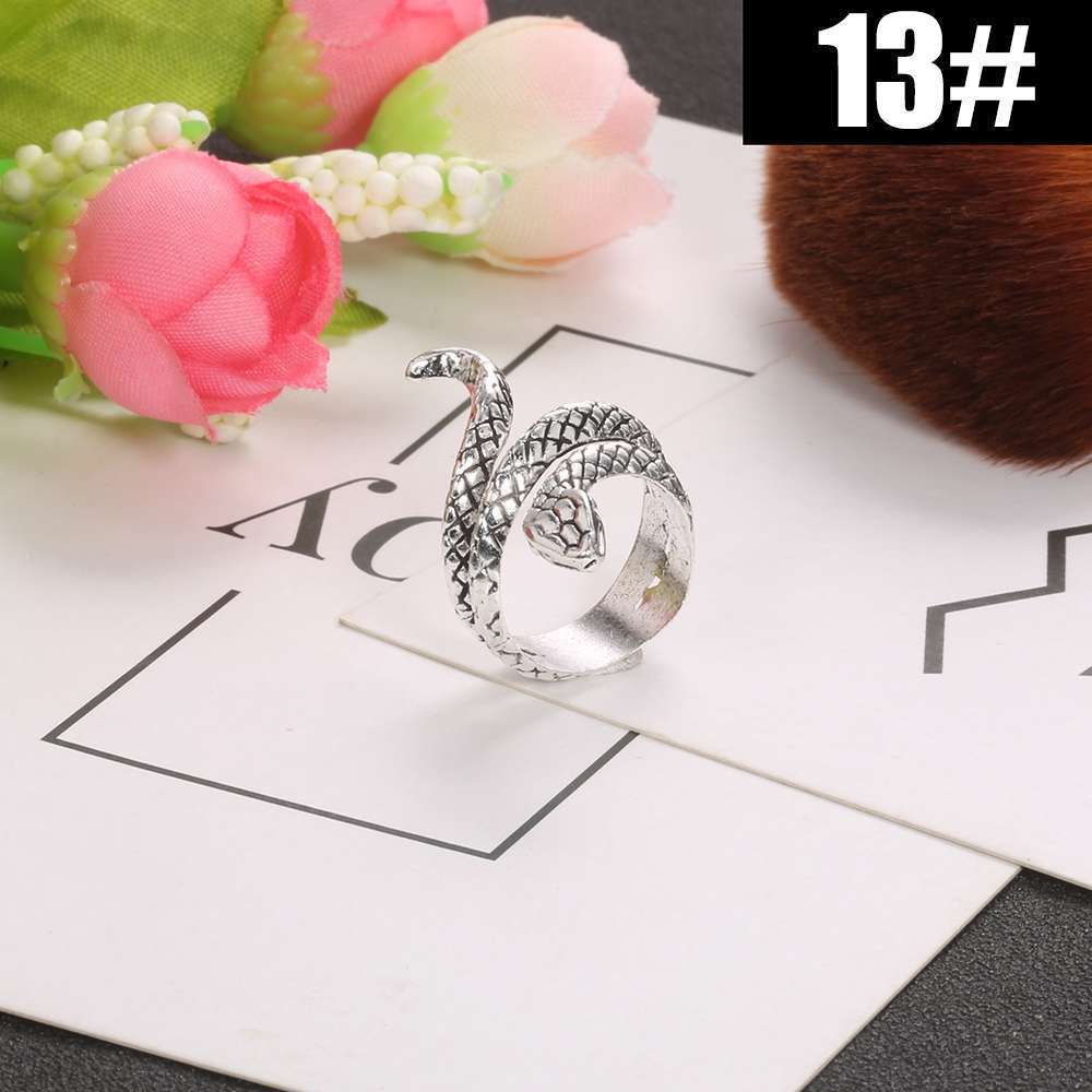 Beautiful Silver Ring with Unique Style