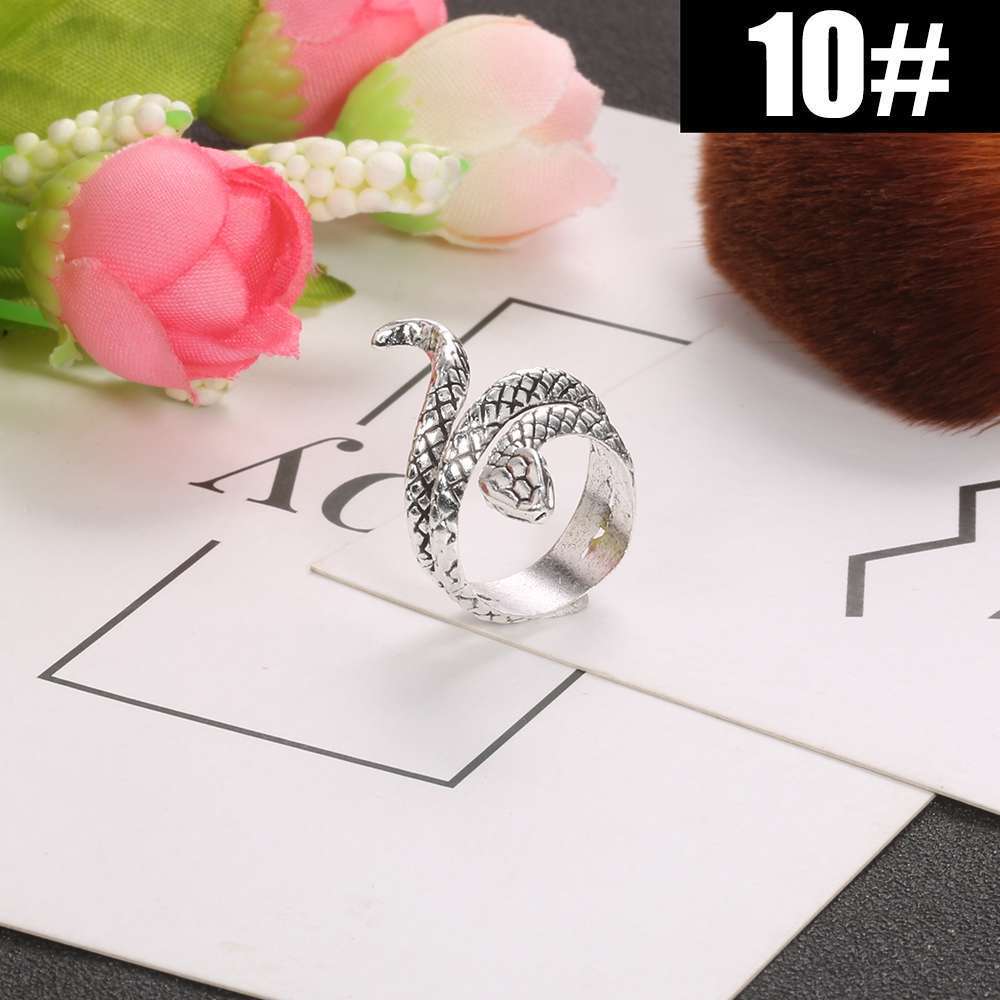 Beautiful Silver Ring with Unique Style